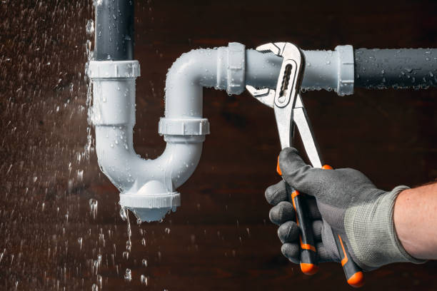 Professional Pipe Repair technician working in Keyport, NJ